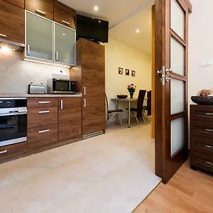 https://vanilla-apartment-1.krakowhotelspoland.com